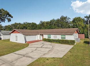 1525 Leslie Dr, Lakeland, FL 33801