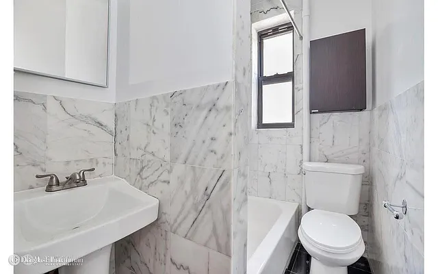 Rented by Douglas Elliman | media 16