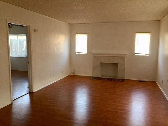 4th image of 3011 Garvin Ave