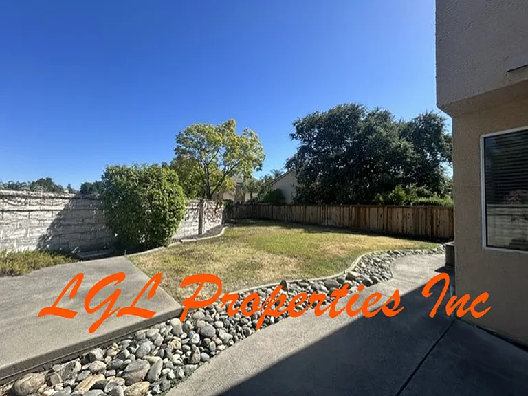 4116 Woodwillow Ln — Photo 38