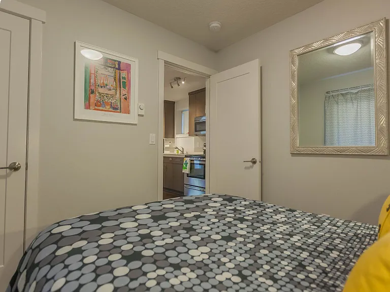 2912 N Halleck St #B — Photo 6