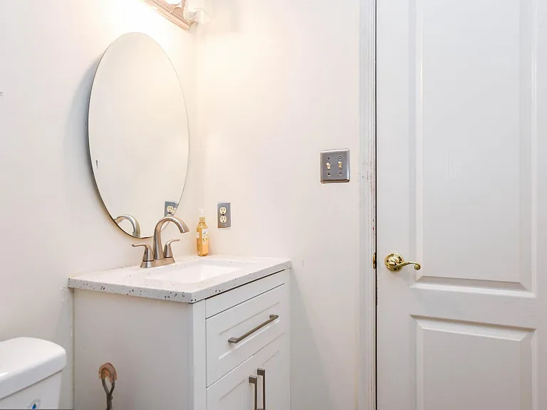 1401 Deep Gorge Ct — Photo 21