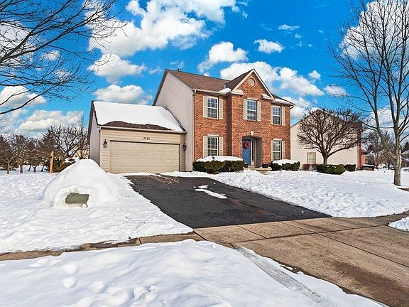 3rd image of 5525 Cloverdale Dr