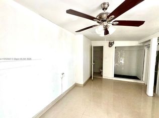 8900 NW 25th Ave #6, Miami, FL 33147