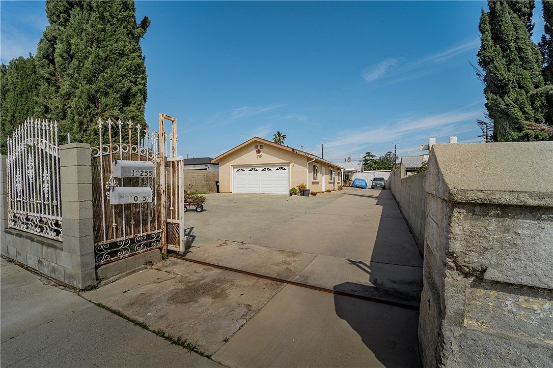 10255 Strathern St, Sun Valley, CA 91352 Zillow