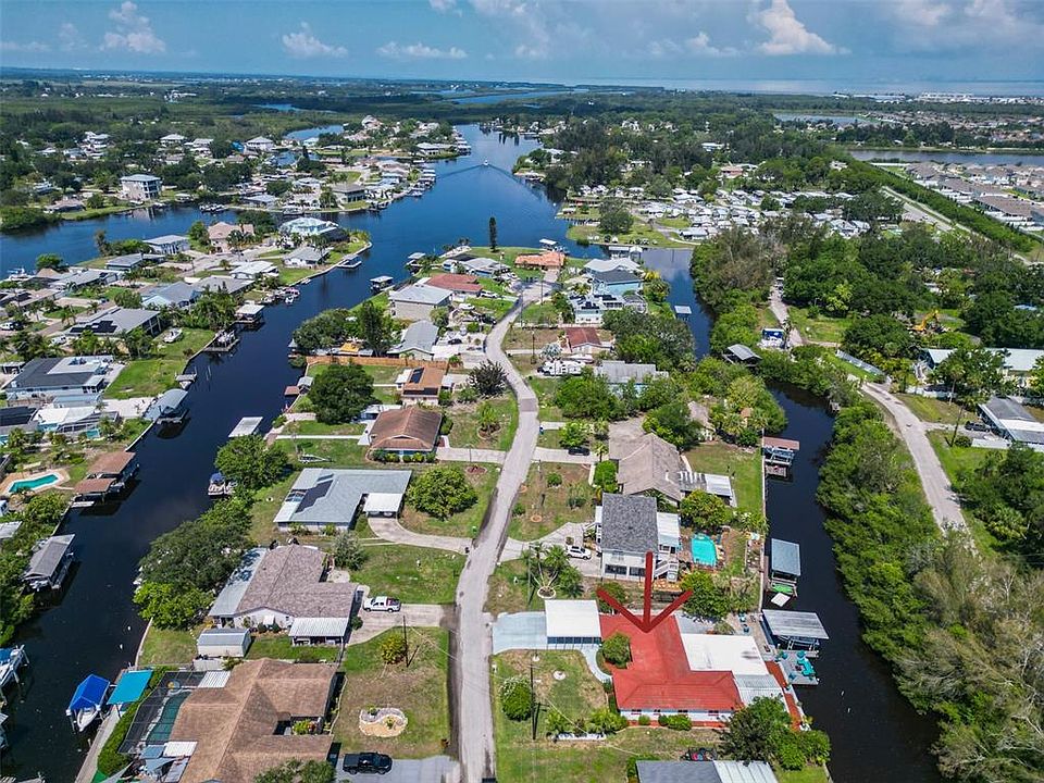 1st image of 805 WHITE HERON BOULEVARD