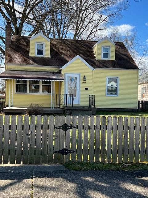 1st image of 1577 Lynn Ave