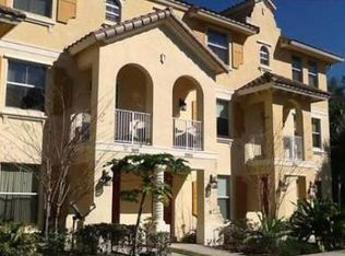 3921 Sleepy Orange Ln, Pompano Beach, FL 33073
