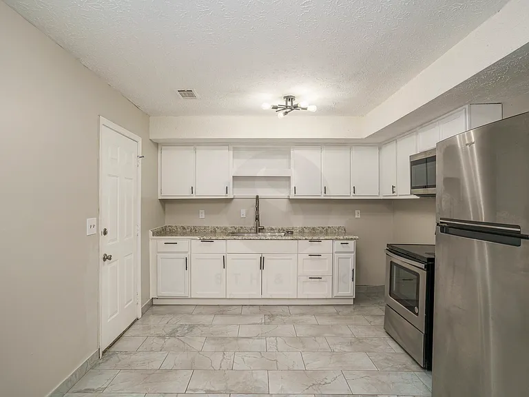 9285 Cedar Ridge Dr NW #A — Photo 6