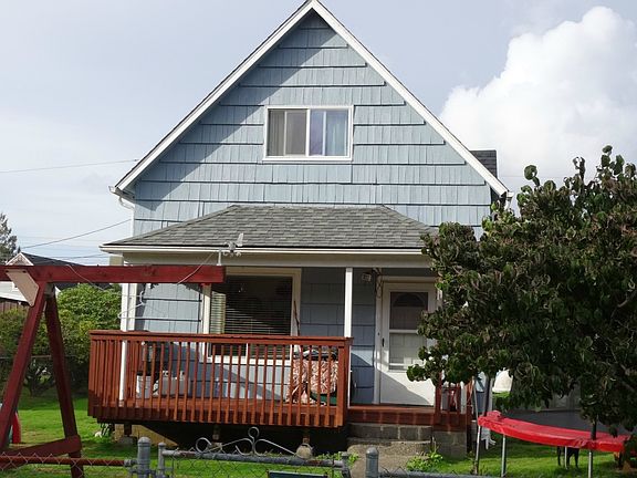 4th image of 211 E Cowlitz St