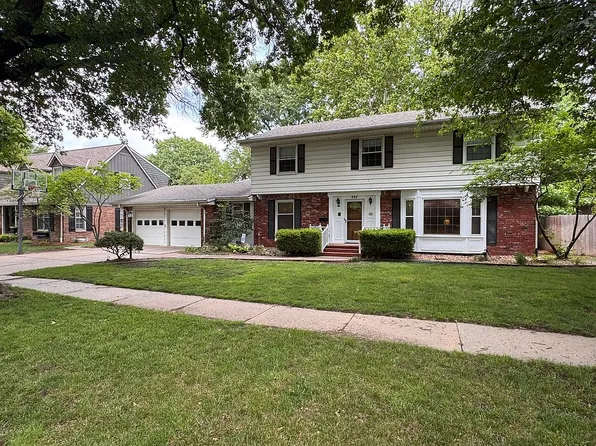232 N Penrose Dr, Wichita, KS 67206