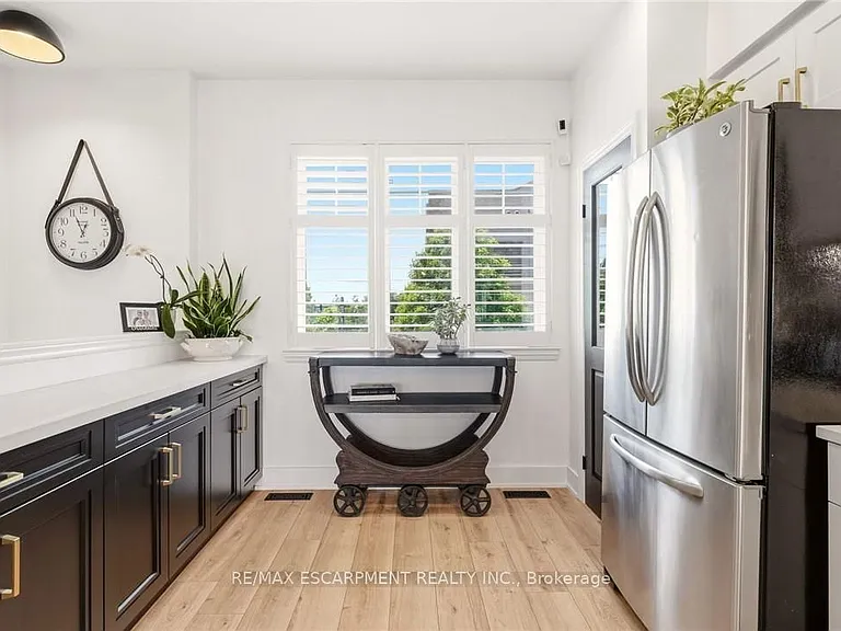 337 Beach Blvd #52 — Photo 12