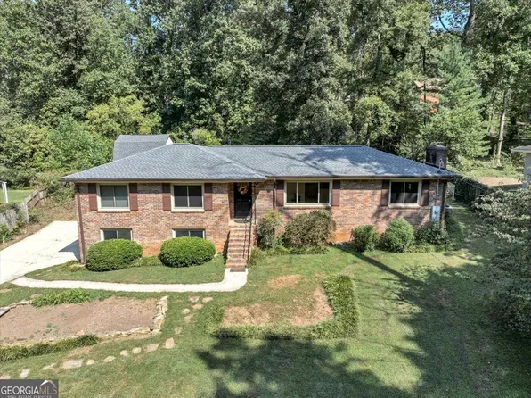 2020 Starlight Dr, Marietta, GA 30062