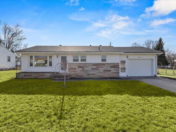 811 Crescent Dr, Urbana, OH 43078