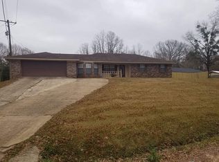 1400 Freetown Rd, Vicksburg, MS 39183