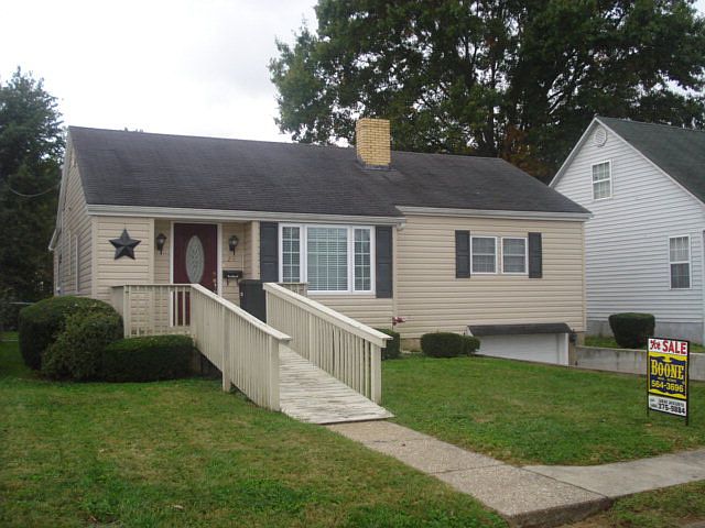 1st image of 28 Bryant Cir