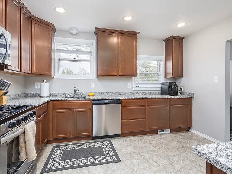 3409 Devon Rd #1 — Photo 6