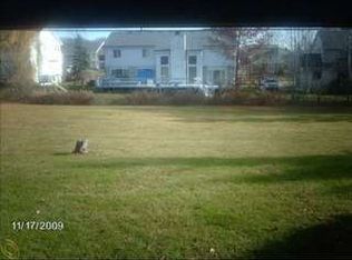 7359 Verona Dr, West Bloomfield, MI