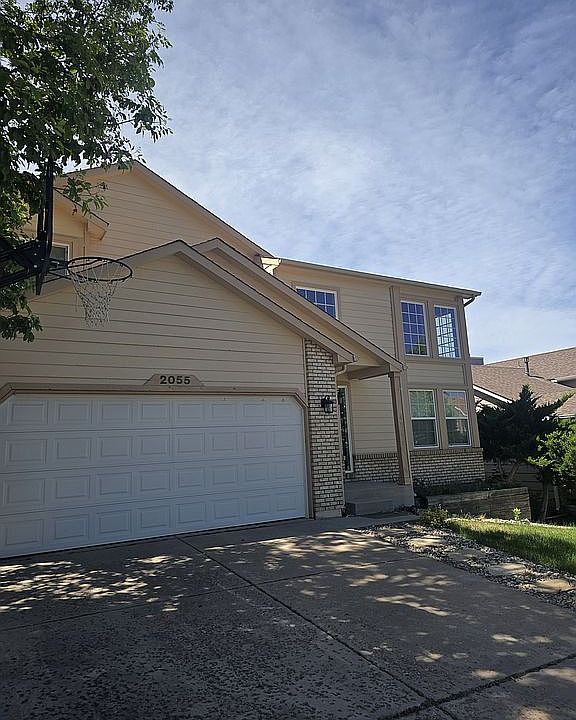 1st image of 2055 Springcrest Rd