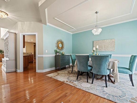 2nd image of 103 Alden Village Ct
