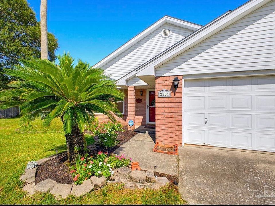 1st image of 2801 Brassie Cir