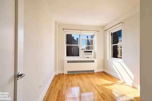 Rented by Brown Harris Stevens | media 11