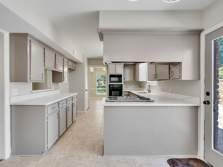 14134 Cleobrook Dr — Photo 13