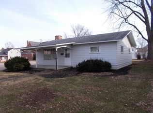 15 N 1st St, Princeton, IL 61356