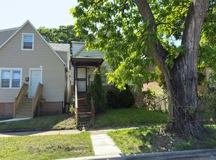 8102 S Dobson Ave, Chicago, IL 60619