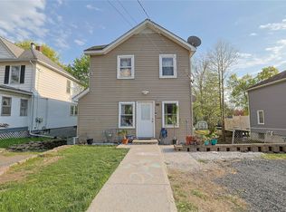 65 Poplar St, Newburgh, NY 12550