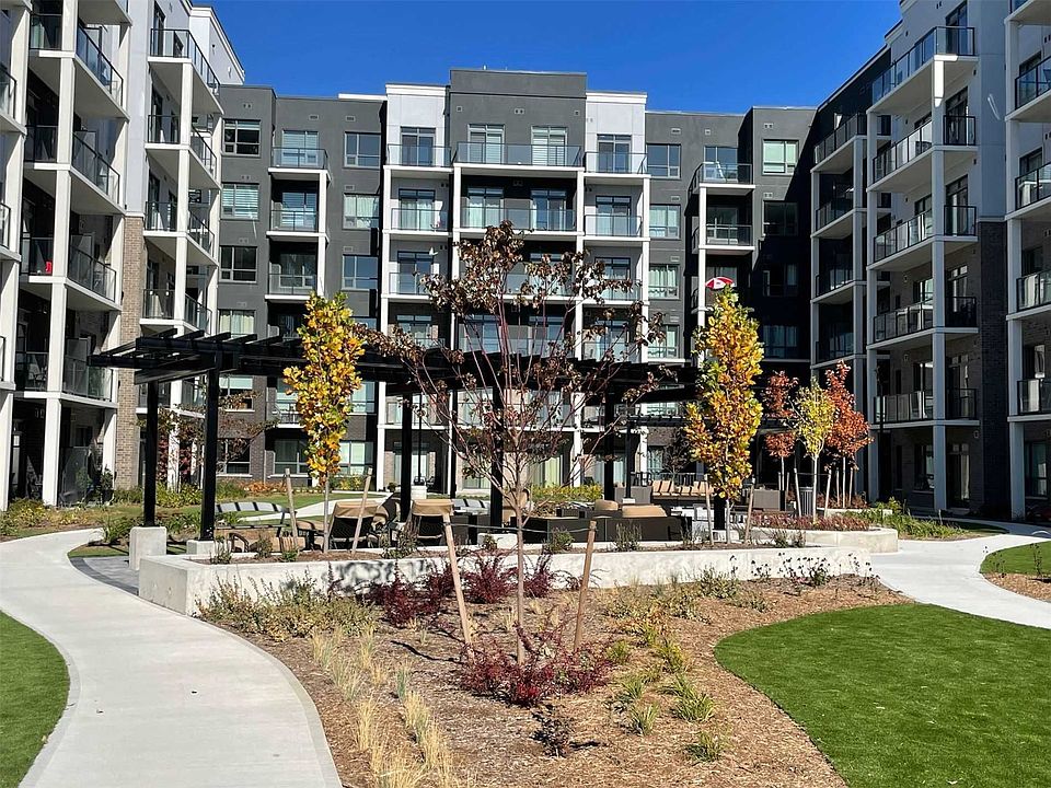 1st image of 5055 Greenlane #627