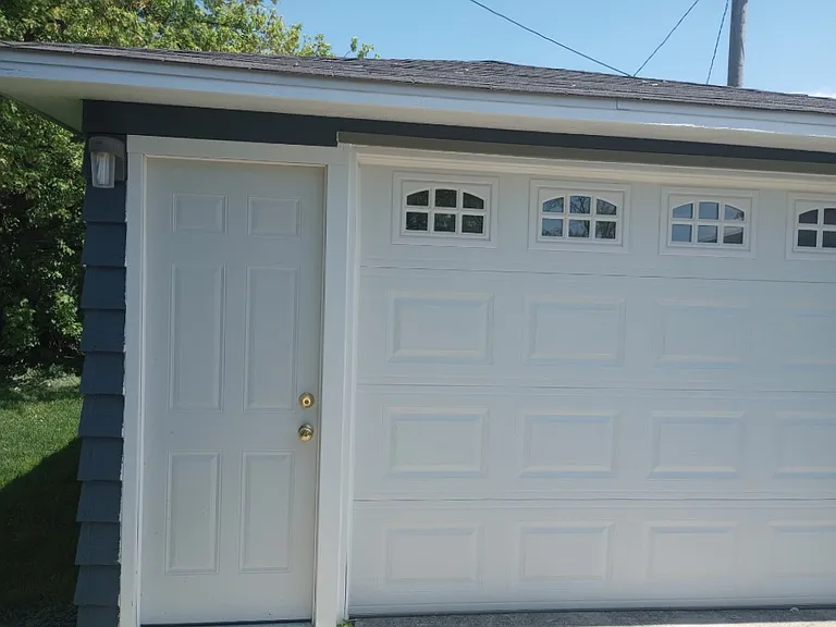 8001 Tapper Ave — Photo 2