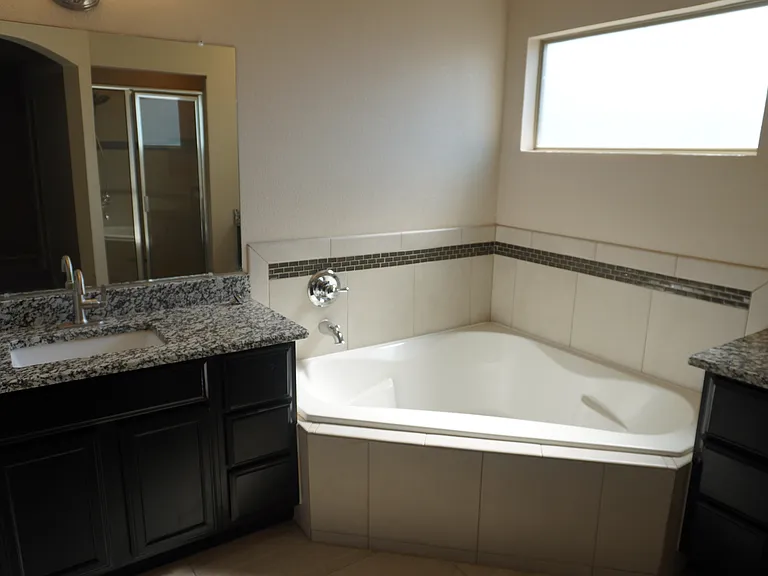 429 Sonaran Ct — Photo 15