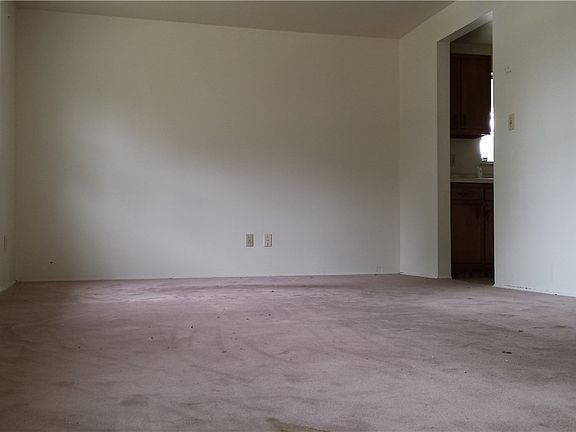5th image of 1007 Orlo Dr NW
