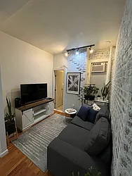 Rented by Green Line Realty