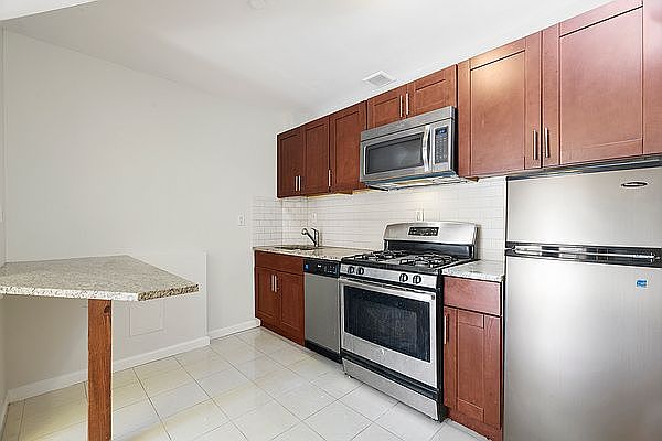1st image of 202 E 110th St #2BB