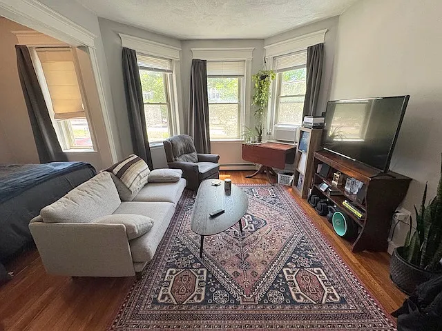 1665 Commonwealth Ave #6 — Photo 2
