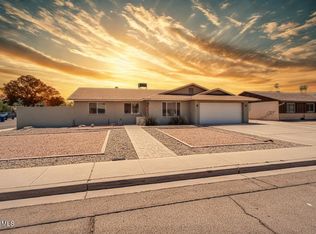 2327 E Pebble Beach Dr, Tempe, AZ 85282