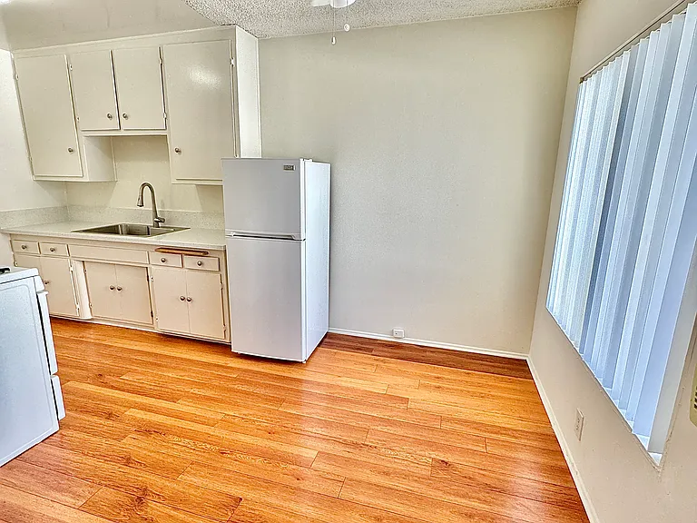 13014 Sherman Way — Photo 16