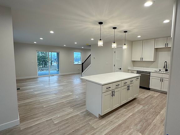 3rd image of 455 W Ashbrook Dr #2