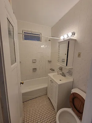 Rented by Aida Home Realty | media 10