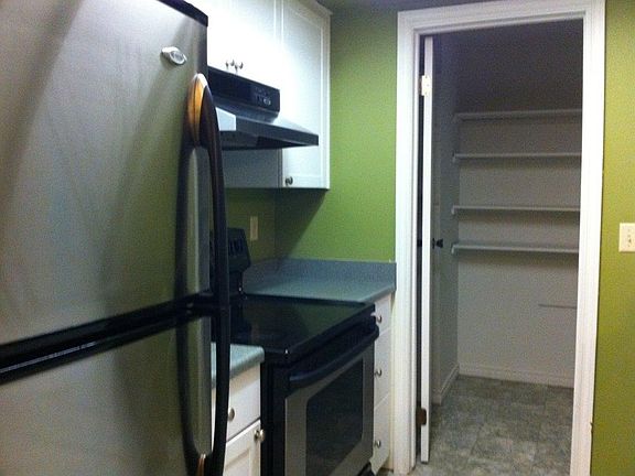 3rd image of 14555 NE 32nd St #K102