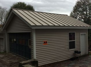 15 Whittemore St, Putnam, CT 06260