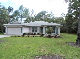 28 Oak Village Blvd S, Homosassa, FL 34446