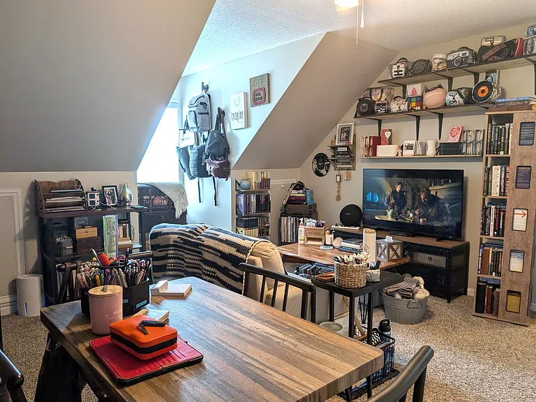 601 Blackburn Dr — Photo 18