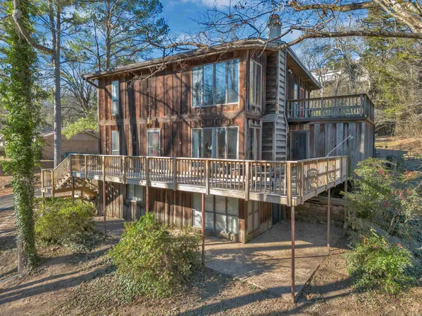 9 W Winthrop Rd, Morrilton, AR 72110