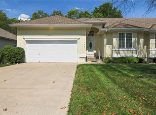 4427 S Davidson Dr, Independence, MO 64055