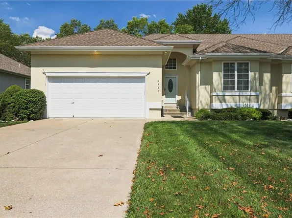 4427 S Davidson Dr, Independence, MO 64055