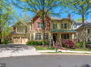 2918 24th St N, Arlington, VA 22207