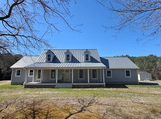 11025 Cemetery Rd, Exmore, VA 23350